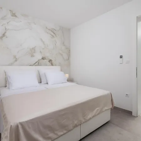 Apartment Mar