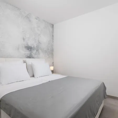 Apartment Mar Selce