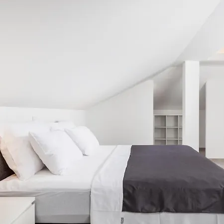 Mar Apartment *